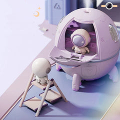 Trenzia™ |USB Astronaut Humidifier and Home Decor Ornament